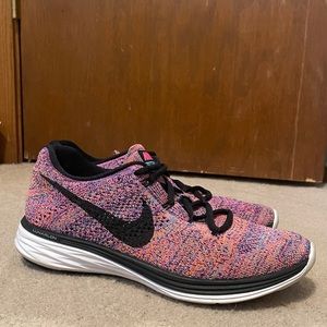 Nike Flyknit Lunar 3
